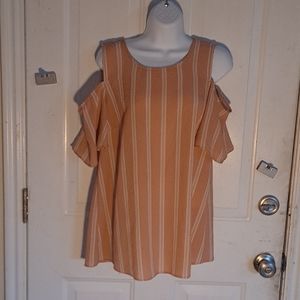 Bobeau cold shoulder blouse